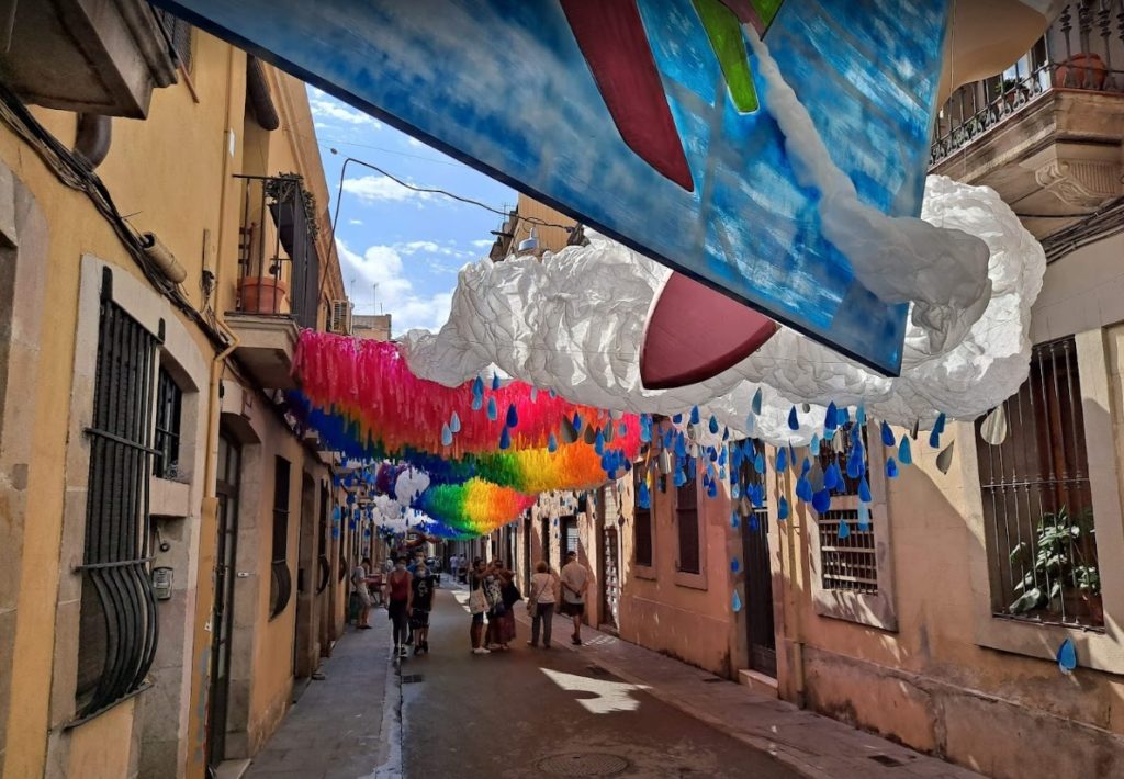 tour por el barrio de gracia de barcelona